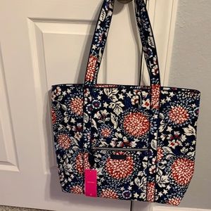 Vera Bradley Vera Tote